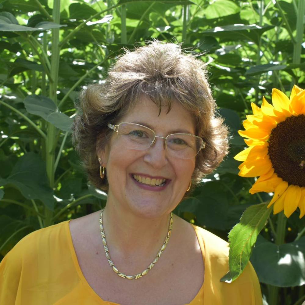 Meet your Posher, Jennifer